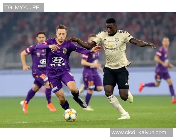 墨尔本城足球的崛起与发展探索：从地方球队到国际舞台的辉煌之路